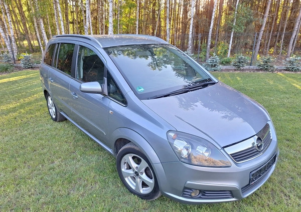 Opel Zafira cena 14300 przebieg: 195678, rok produkcji 2005 z Białobrzegi małe 106